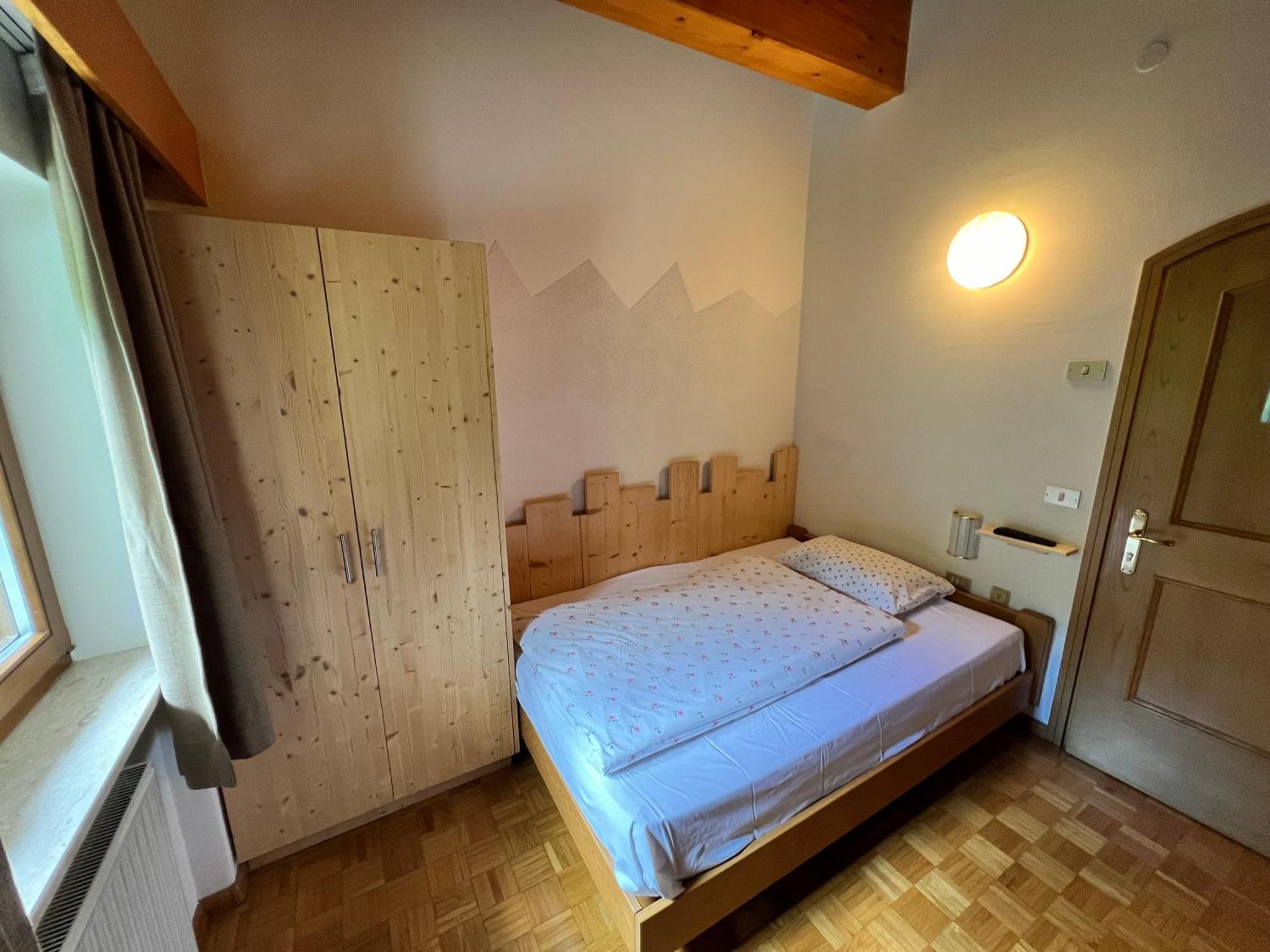 Garni Eden Bed And Breakfast Soraga Ngoại thất bức ảnh